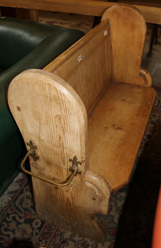 Church pine pew